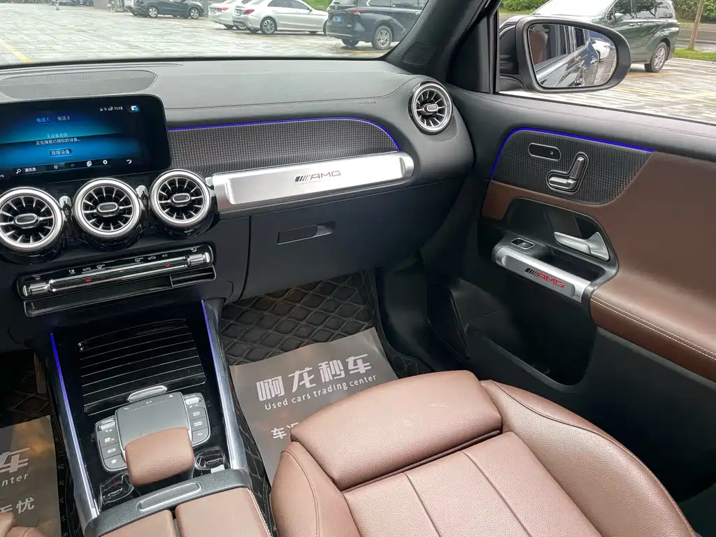 MERCEDES BENZ GLB 2021