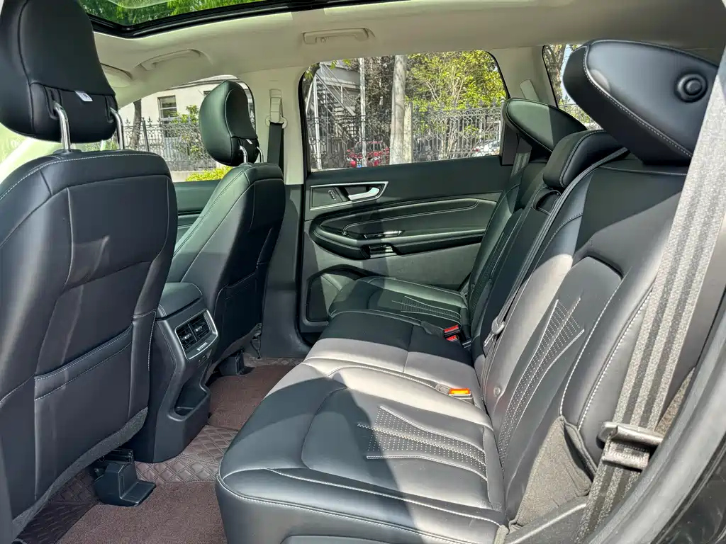 FORD EDGE 2023