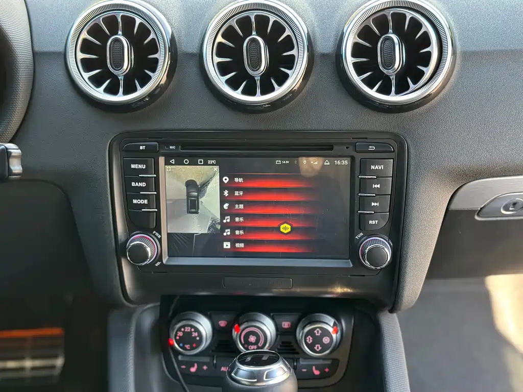 AUDI TT 2014