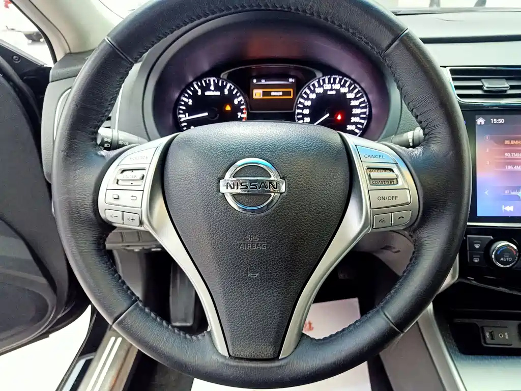 NISSAN TEANA 2018