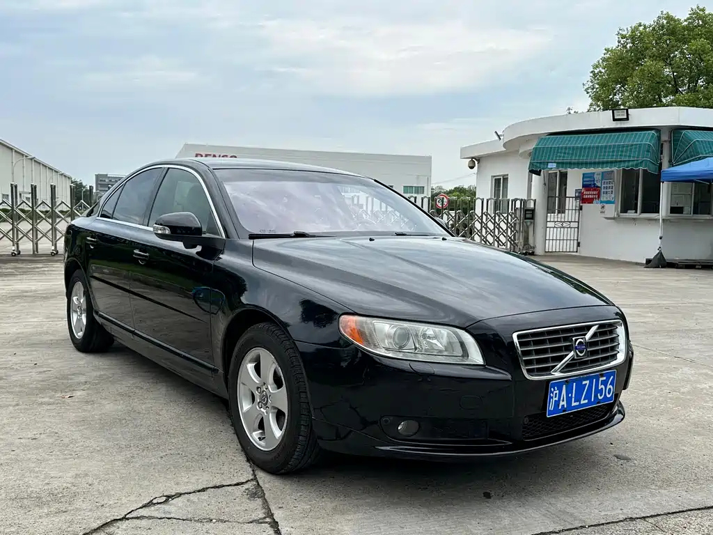 VOLVO S80L 2009