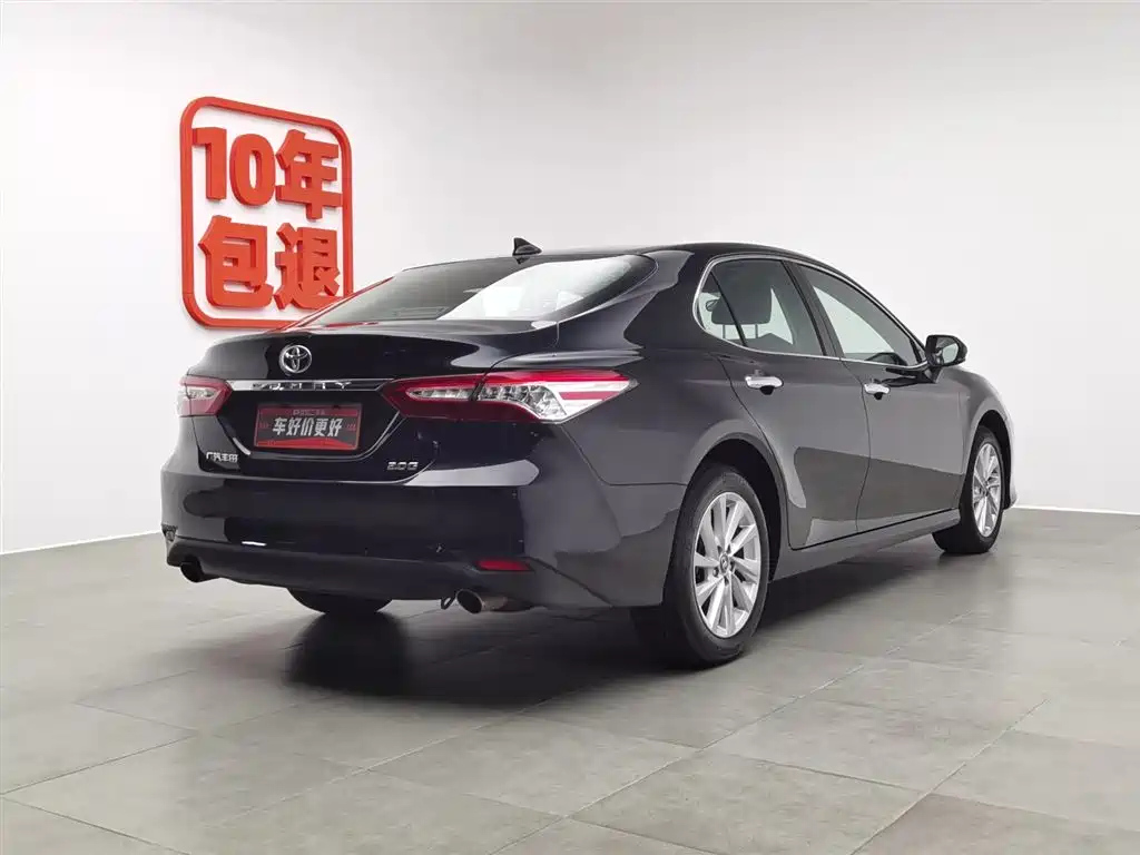 TOYOTA CAMRY 2022