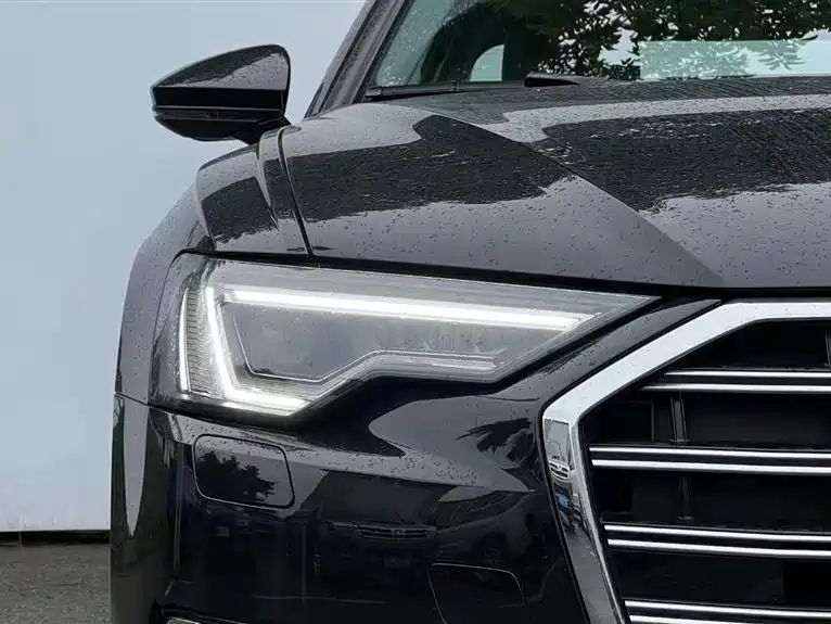 AUDI A6L 2023