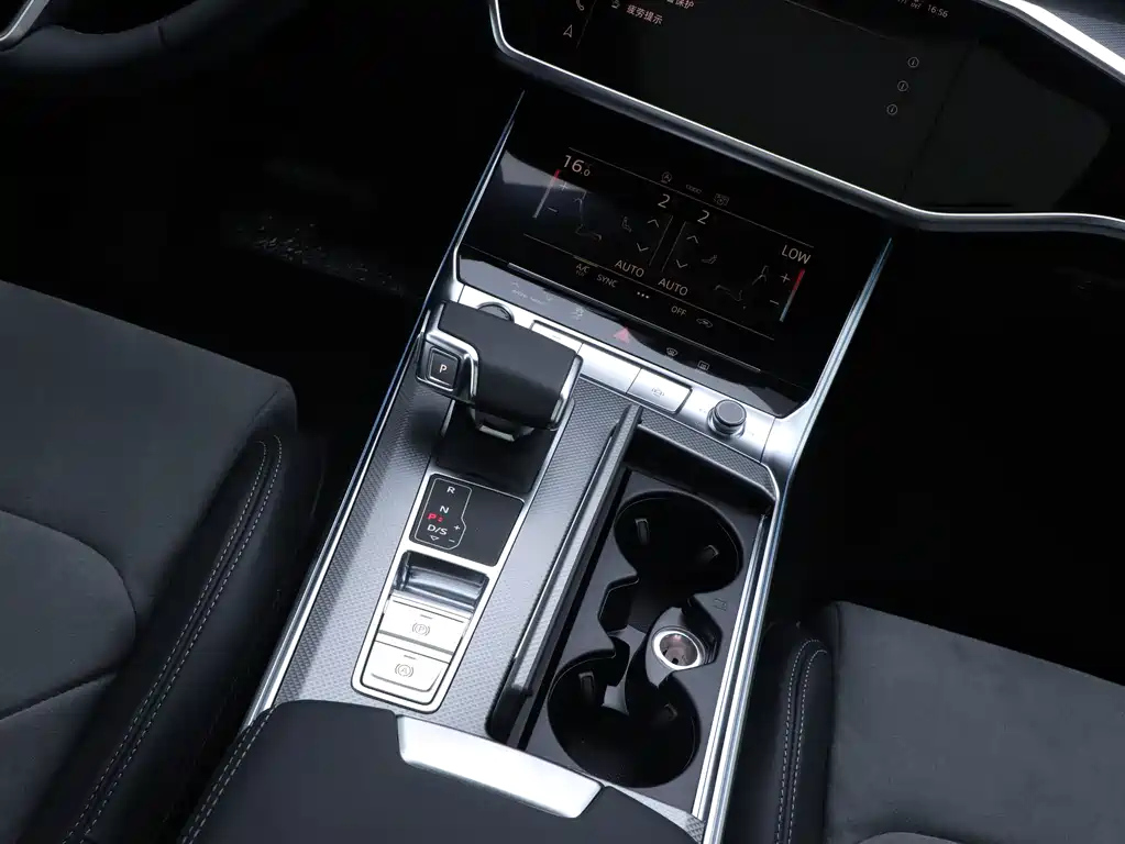 AUDI A6L 2024