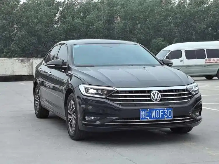 VOLKSWAGEN SAGITAR 2021