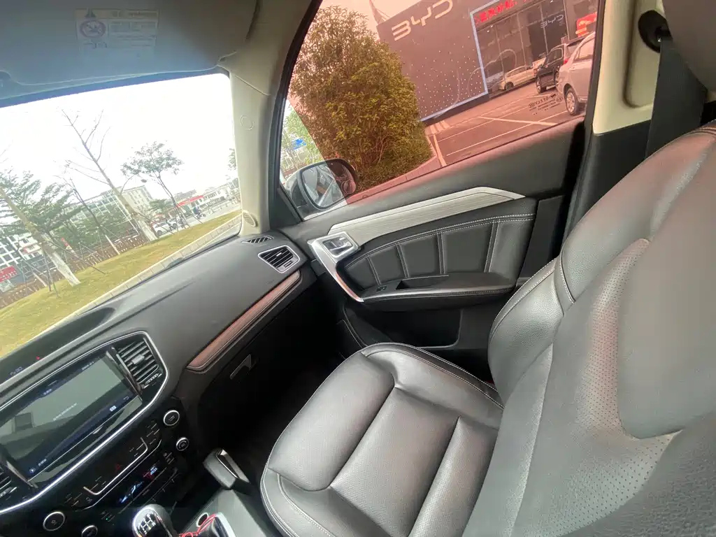 GEELY AUTO VISION X6 2018
