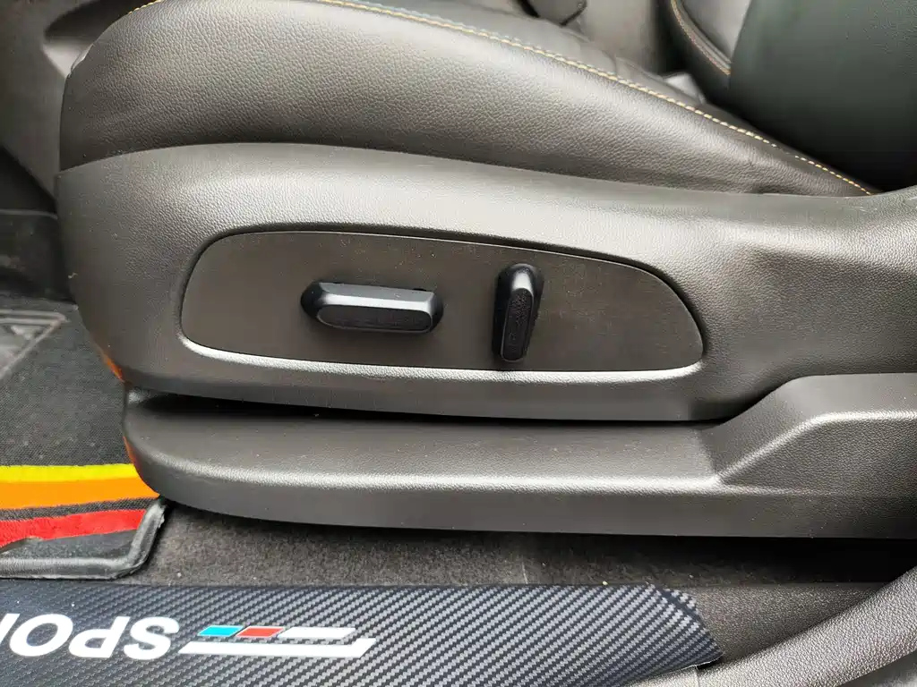 CHEVROLET EXPLORER 2020