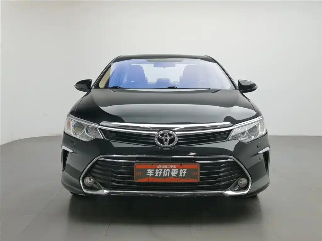TOYOTA CAMRY 2017