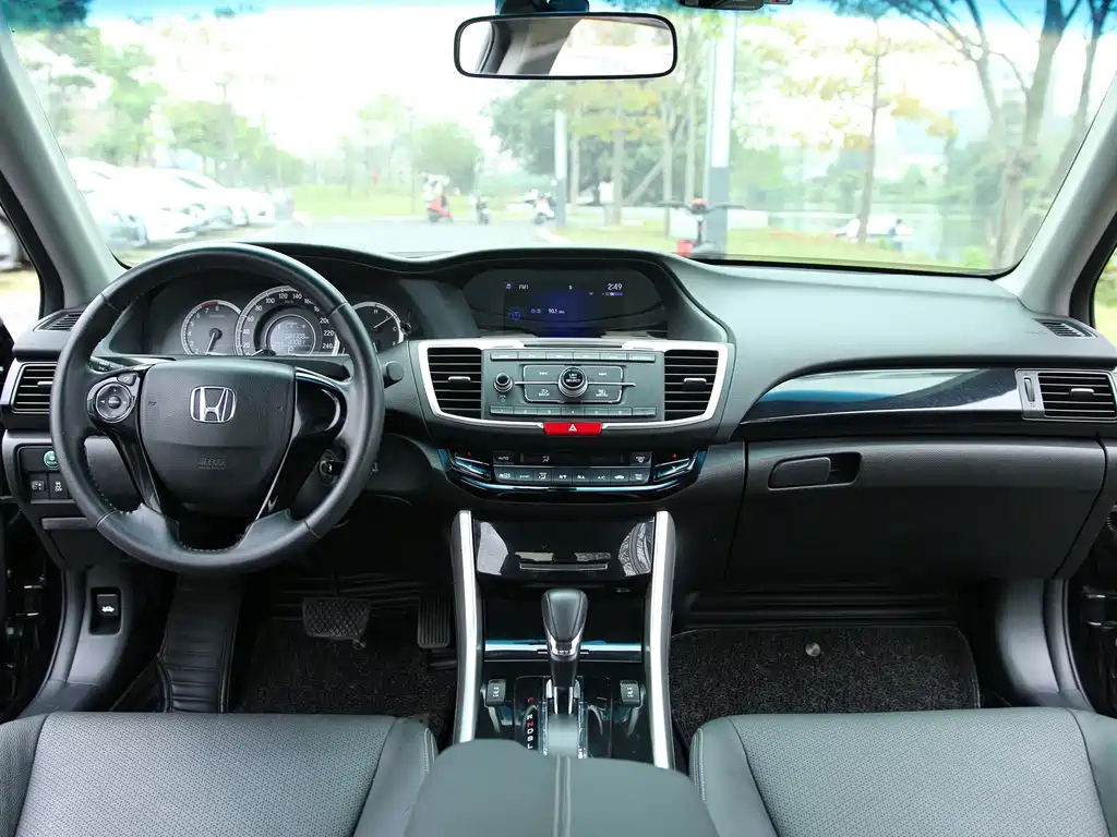 HONDA ACCORD 2017
