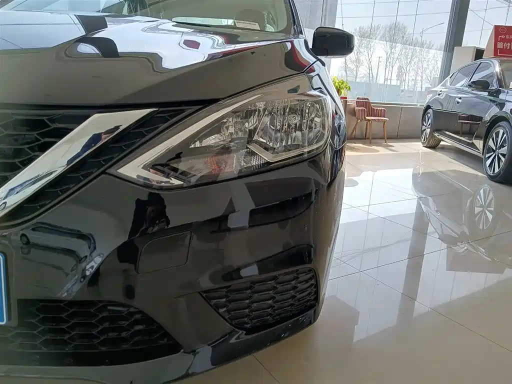 NISSAN SYLPHY 2024