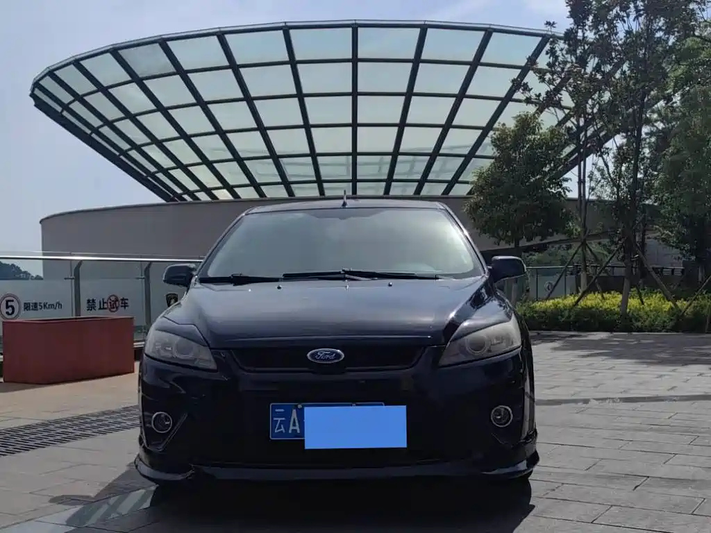 FORD FOCUS 2012