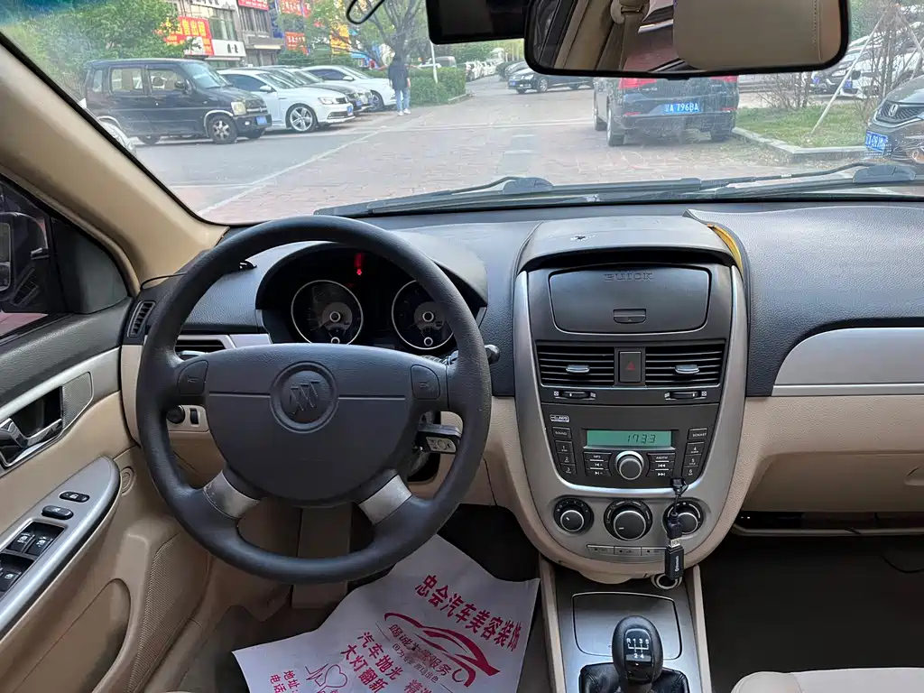 BUICK EXCELLE 2012