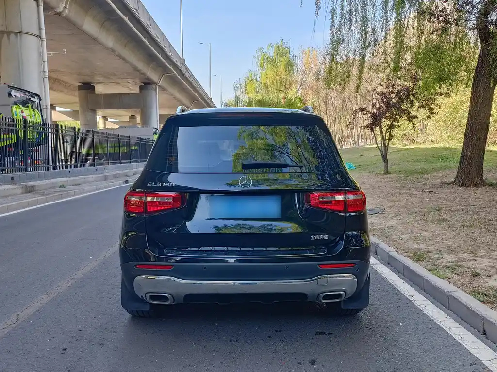 MERCEDES BENZ GLB 2020