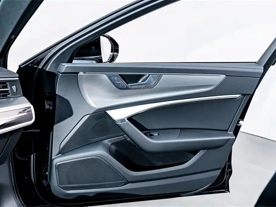 AUDI A6L 2023