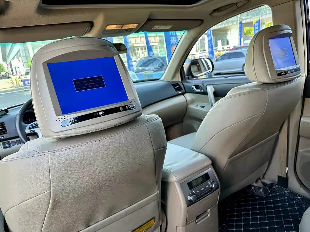 TOYOTA HIGHLANDER 2014