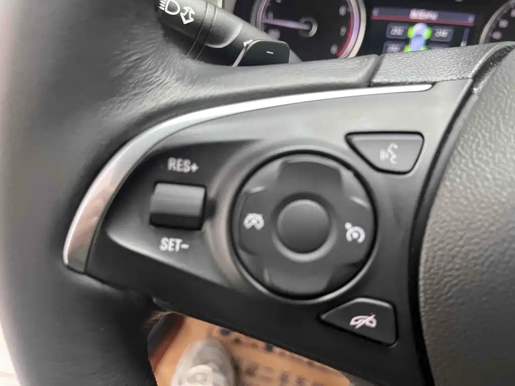 BUICK LACROSSE 2022