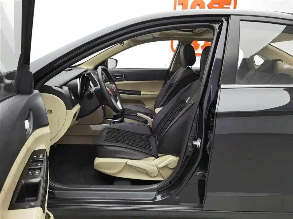 CHANGAN EADO 2014
