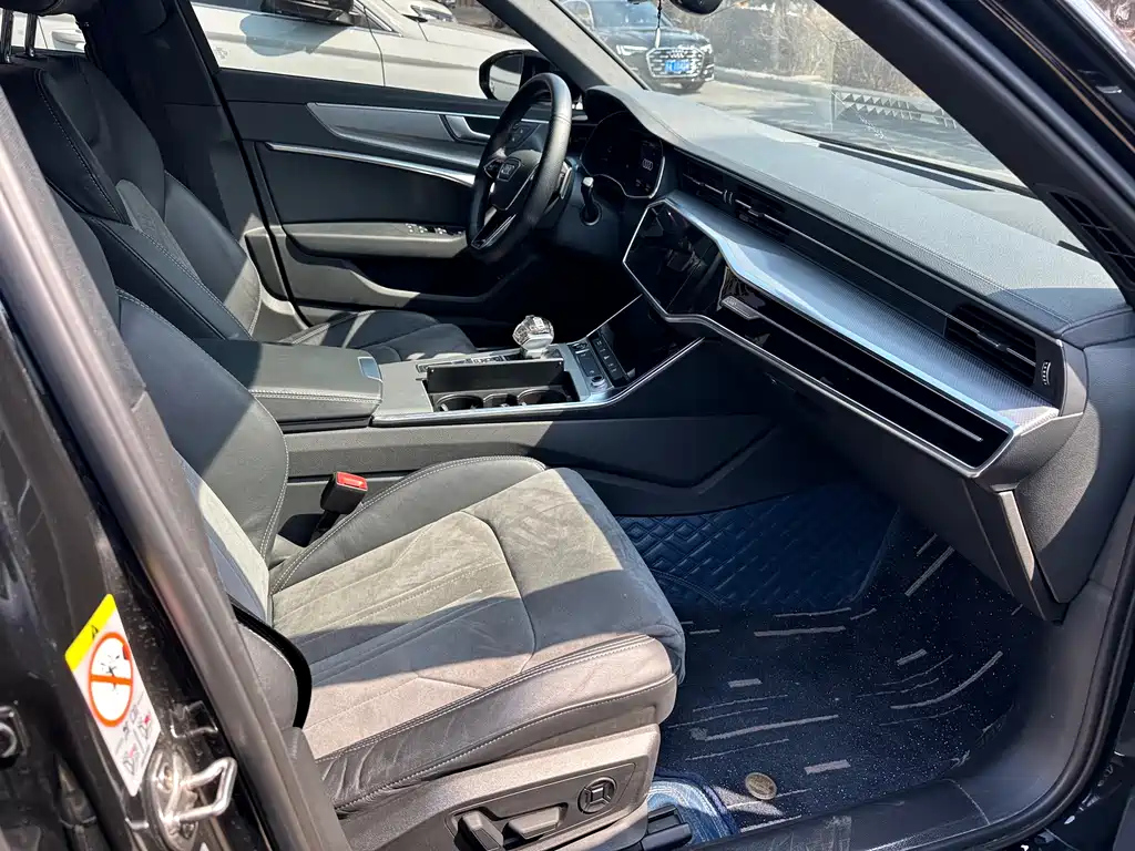 AUDI A6L 2021