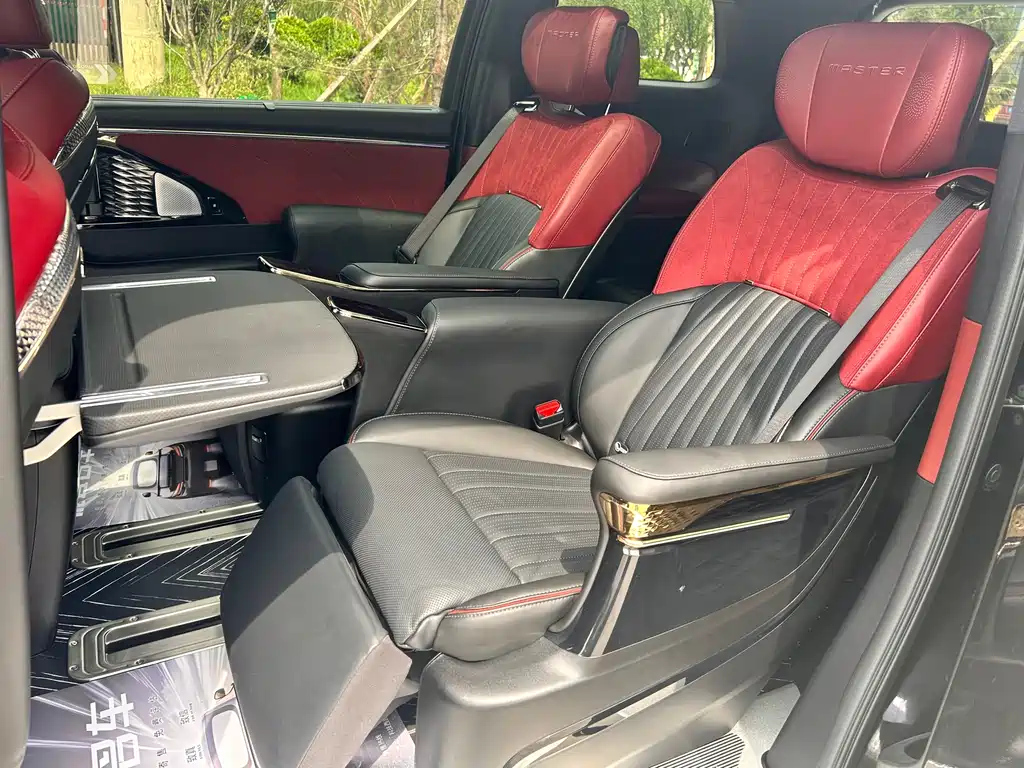 TRUMPCHI M8 2023