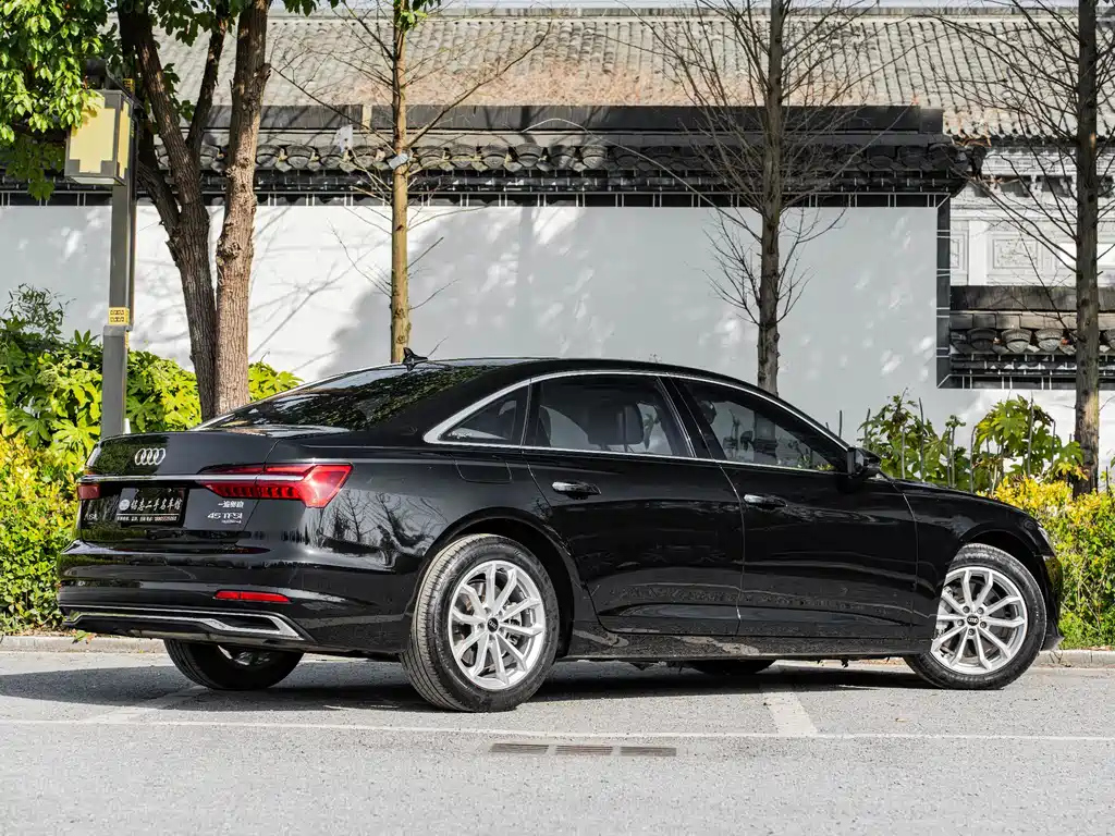 AUDI A6L 2023