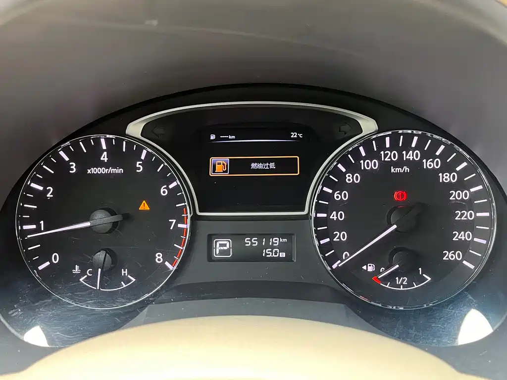 NISSAN TEANA 2018