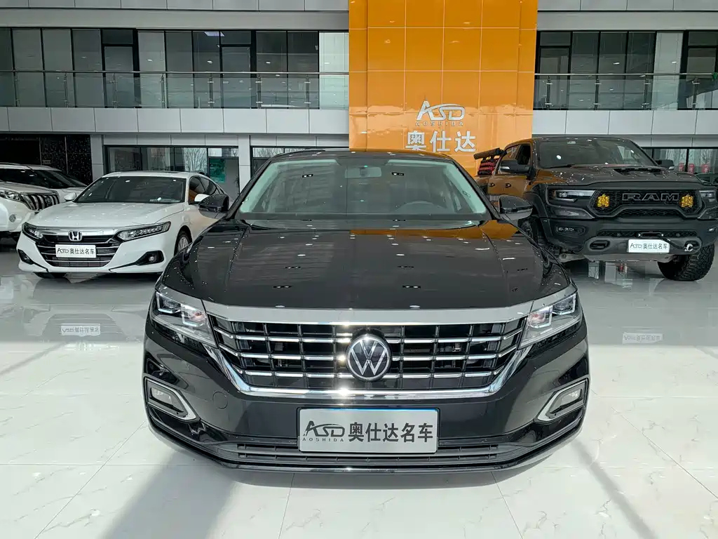 VOLKSWAGEN PASSAT 2020