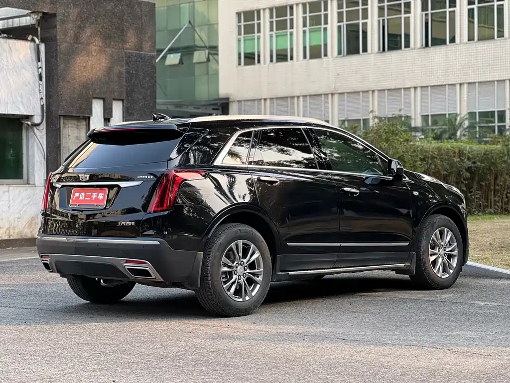 CADILLAC XT5 2020