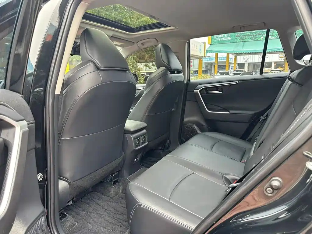 TOYOTA WILDLANDER 2021