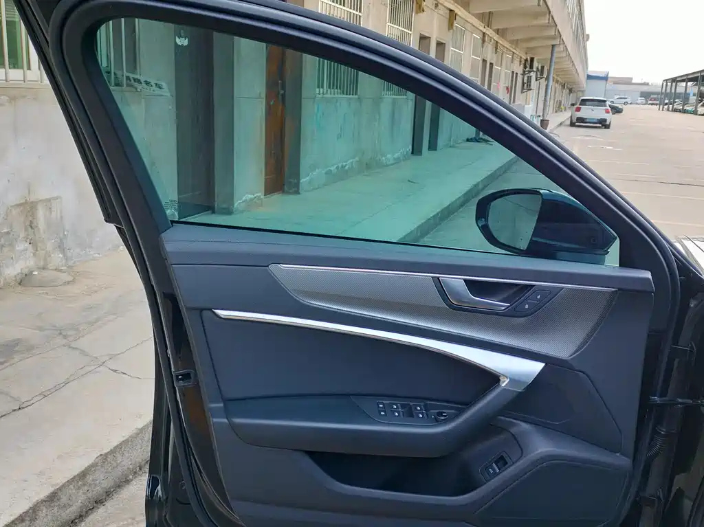 AUDI A6L 2021