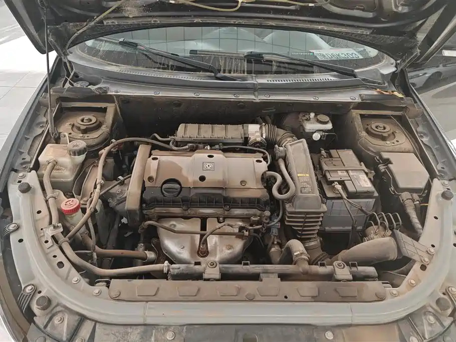DONGFENG AEOLUS S30 2013