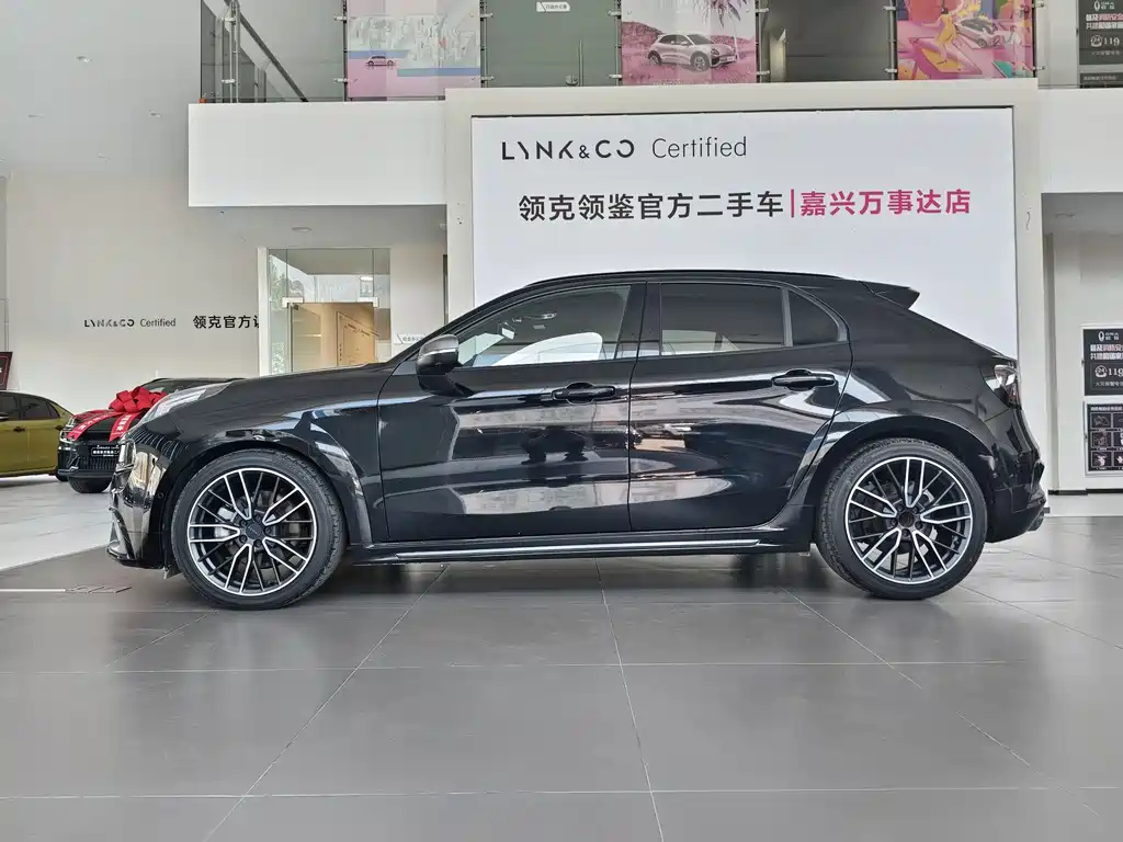 LYNK&CO 02 HATCHBACK 2022