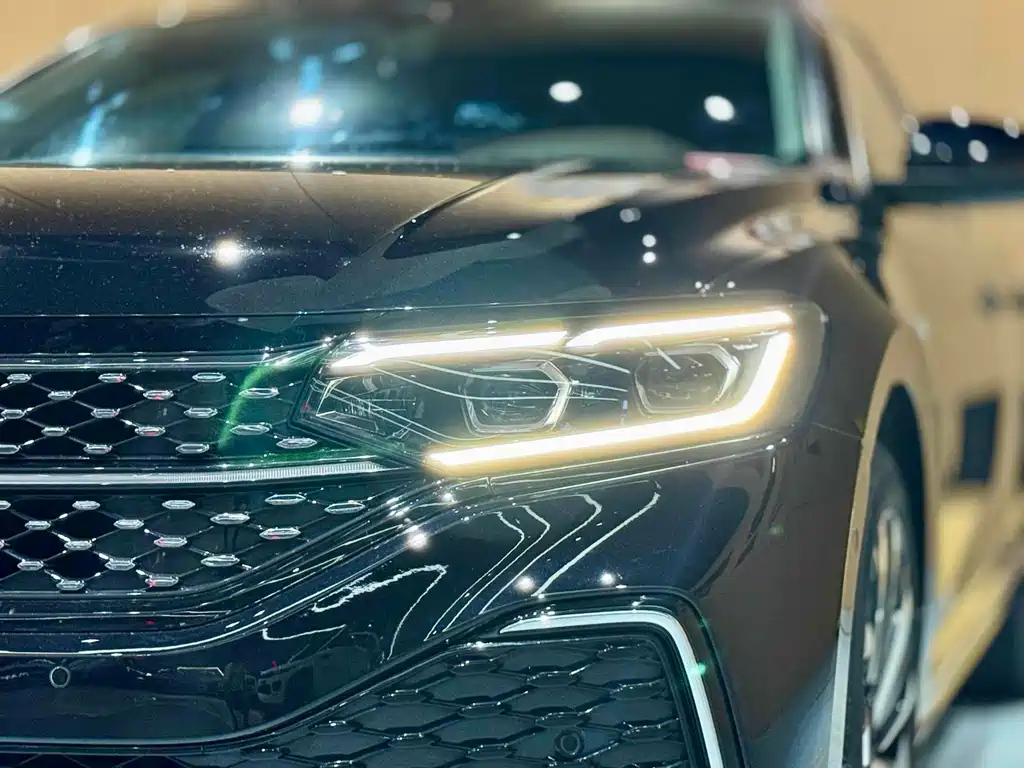 VOLKSWAGEN PASSAT 2022