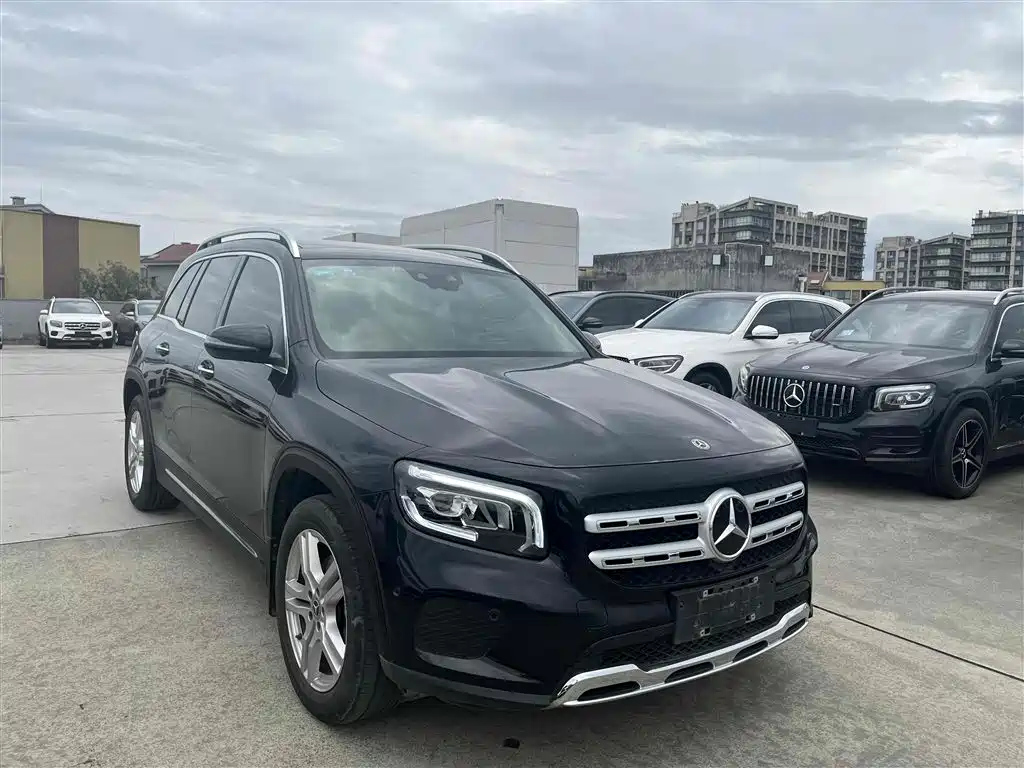 MERCEDES BENZ GLB 2020