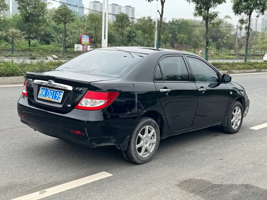 BYD F3 2010