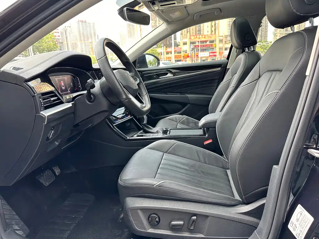 VOLKSWAGEN PASSAT 2021