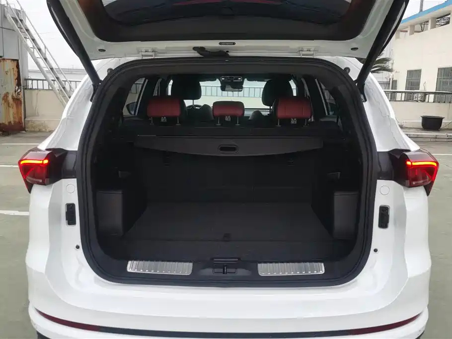 JETOUR X70 PLUS 2022