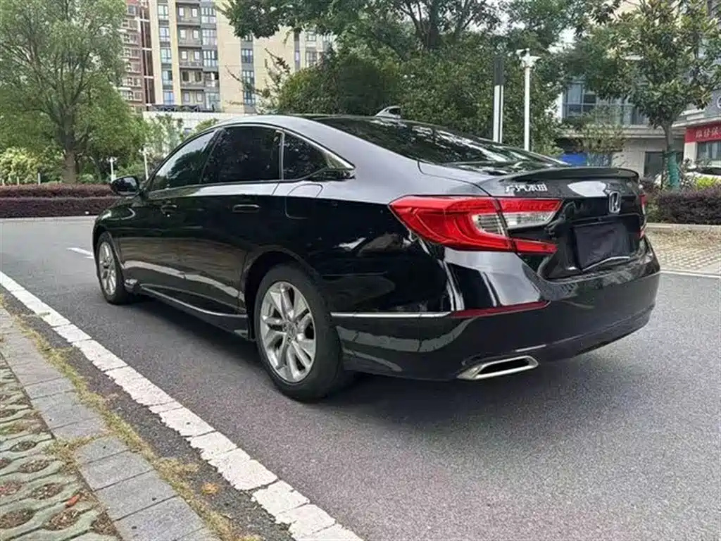 HONDA ACCORD 2021