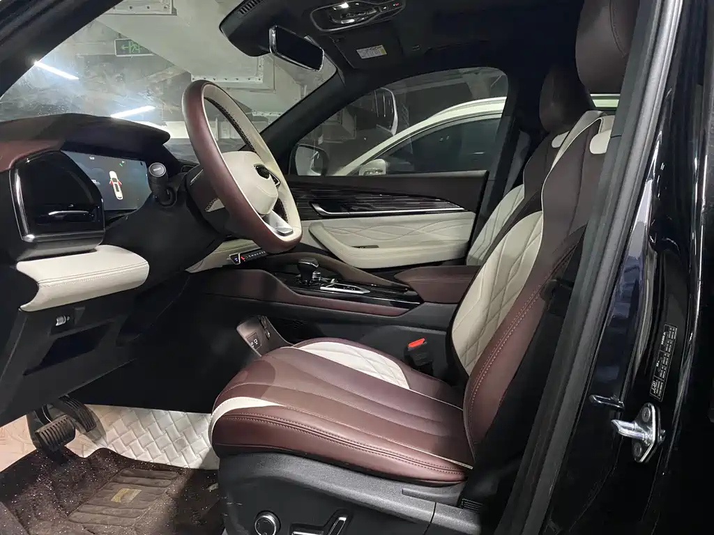 GEELY AUTO MONJARO 2021