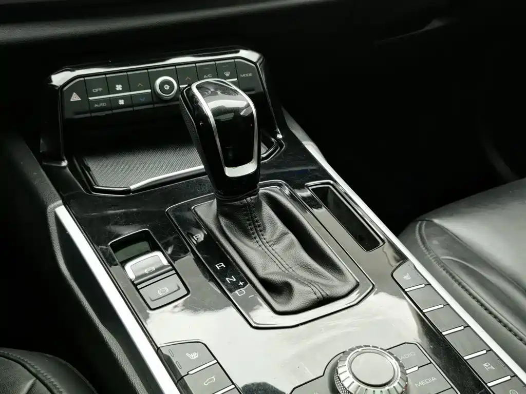 WEY VV7 2017