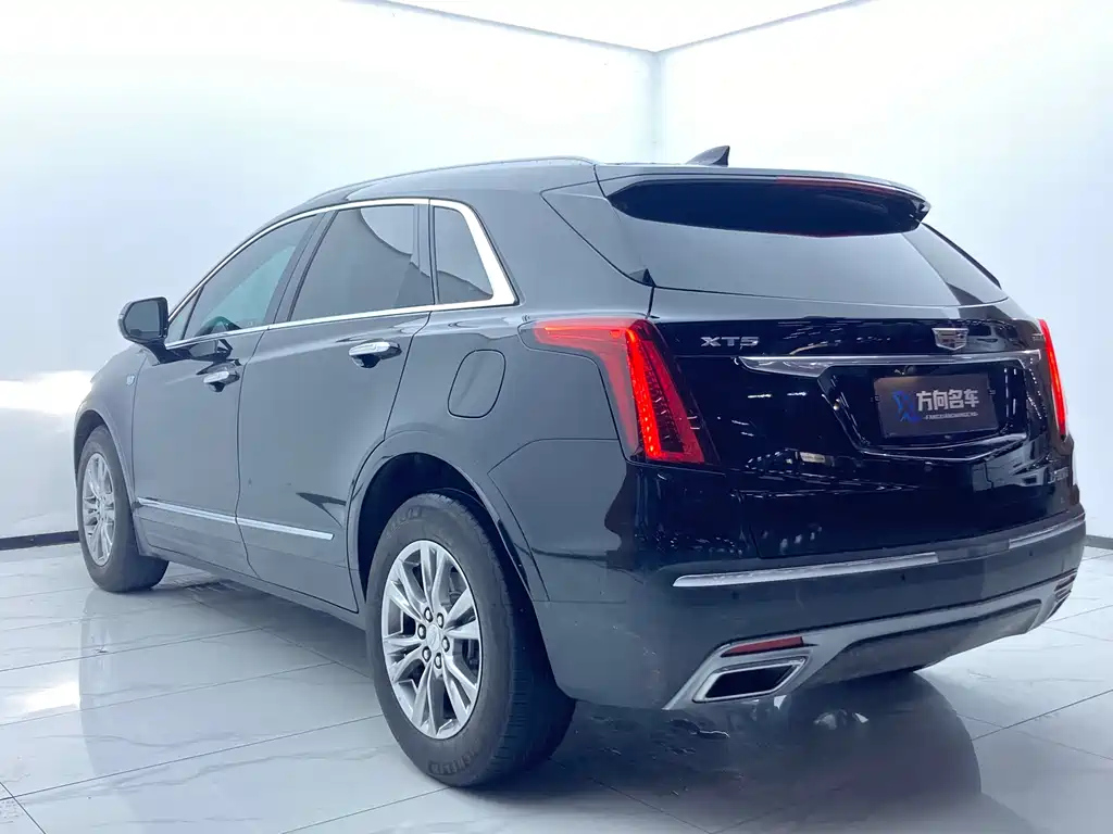 CADILLAC XT5 2020
