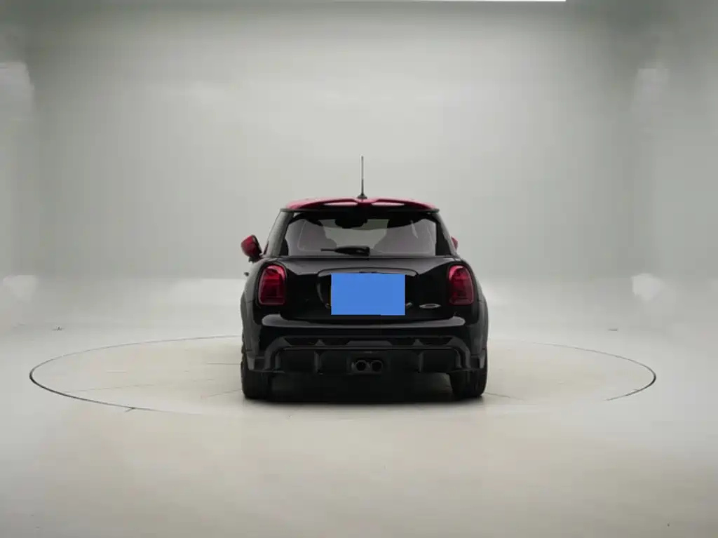 MINI JCW 2021