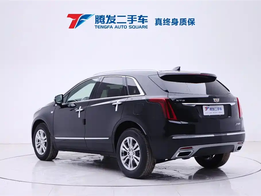 CADILLAC XT5 2024