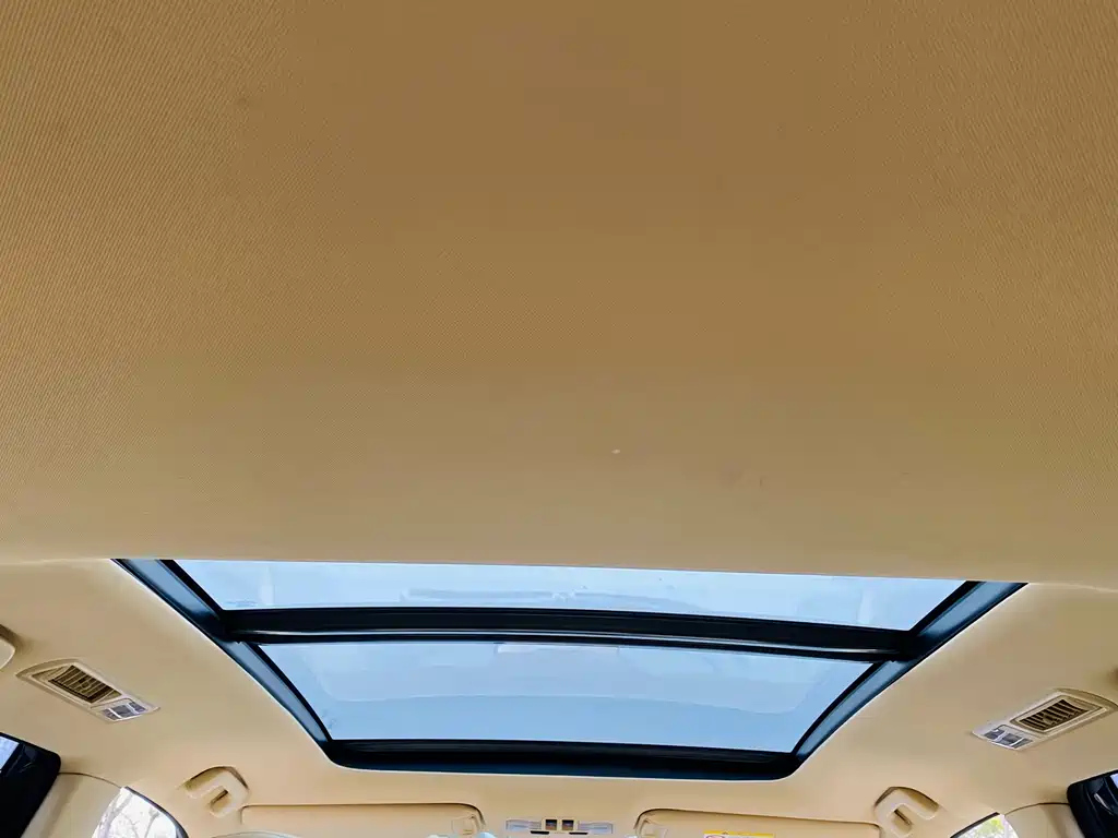 TOYOTA HIGHLANDER 2017