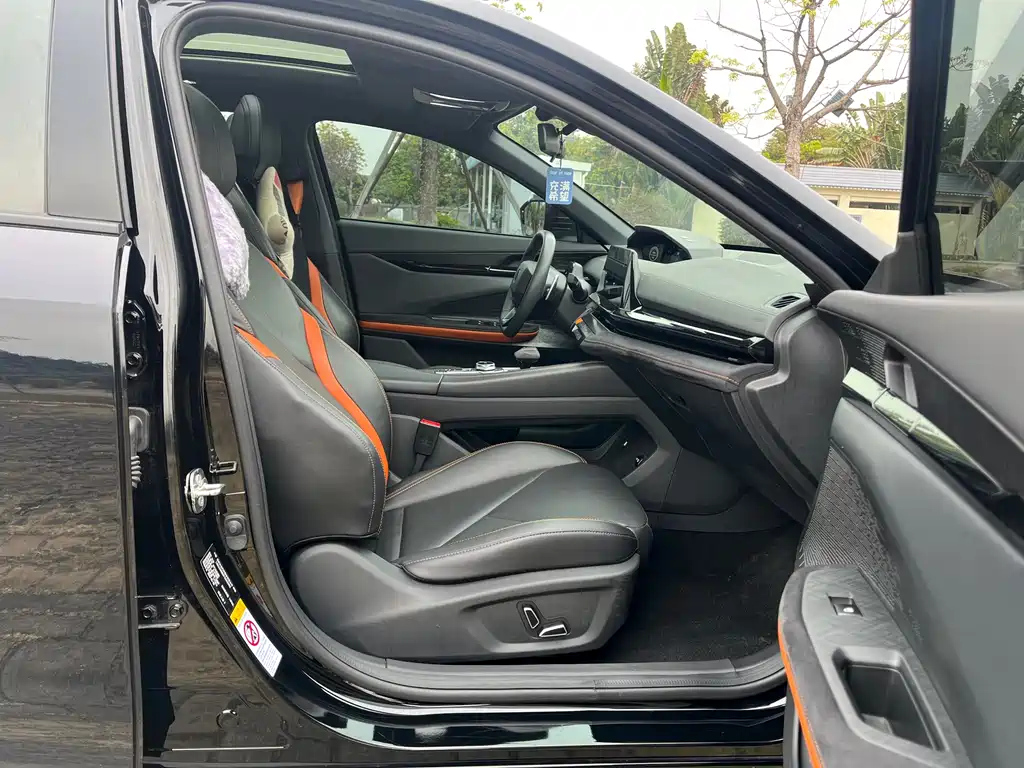 CHANGAN UNI-V 2023