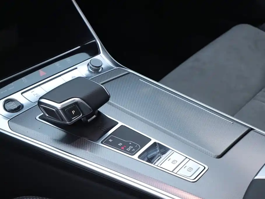 AUDI A6L 2024