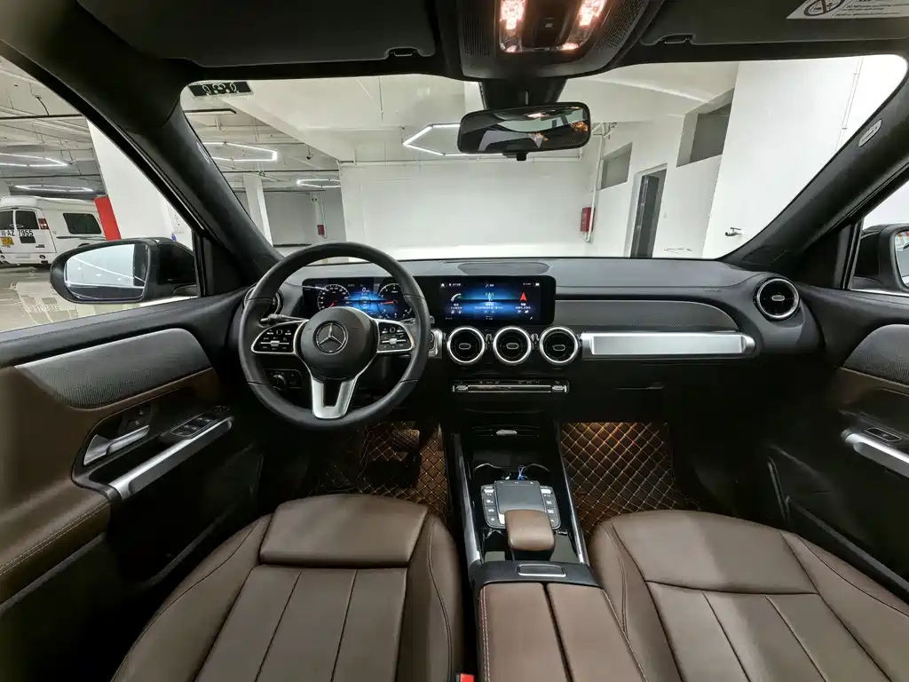 MERCEDES BENZ GLB 2022
