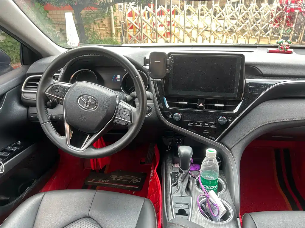 TOYOTA CAMRY 2022
