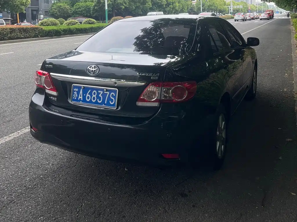 TOYOTA COROLLA 2013