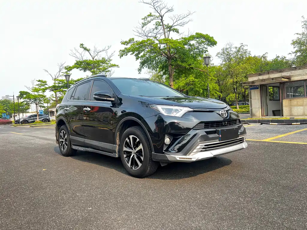 TOYOTA RAV4 RONGFANG 2018