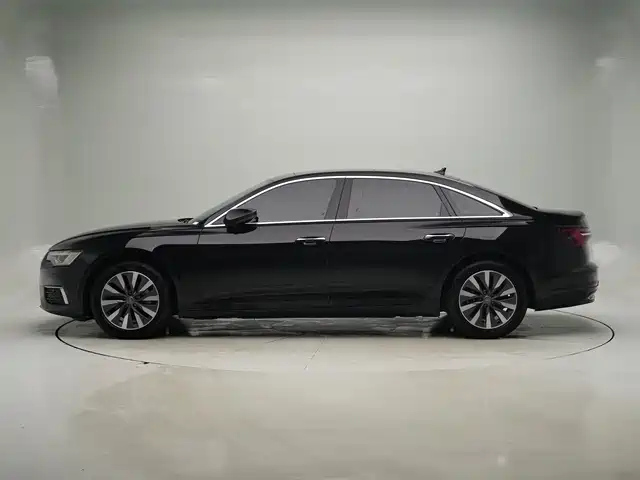 AUDI A6L 2021